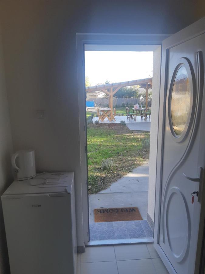Mirella Rooms Palić Exterior foto