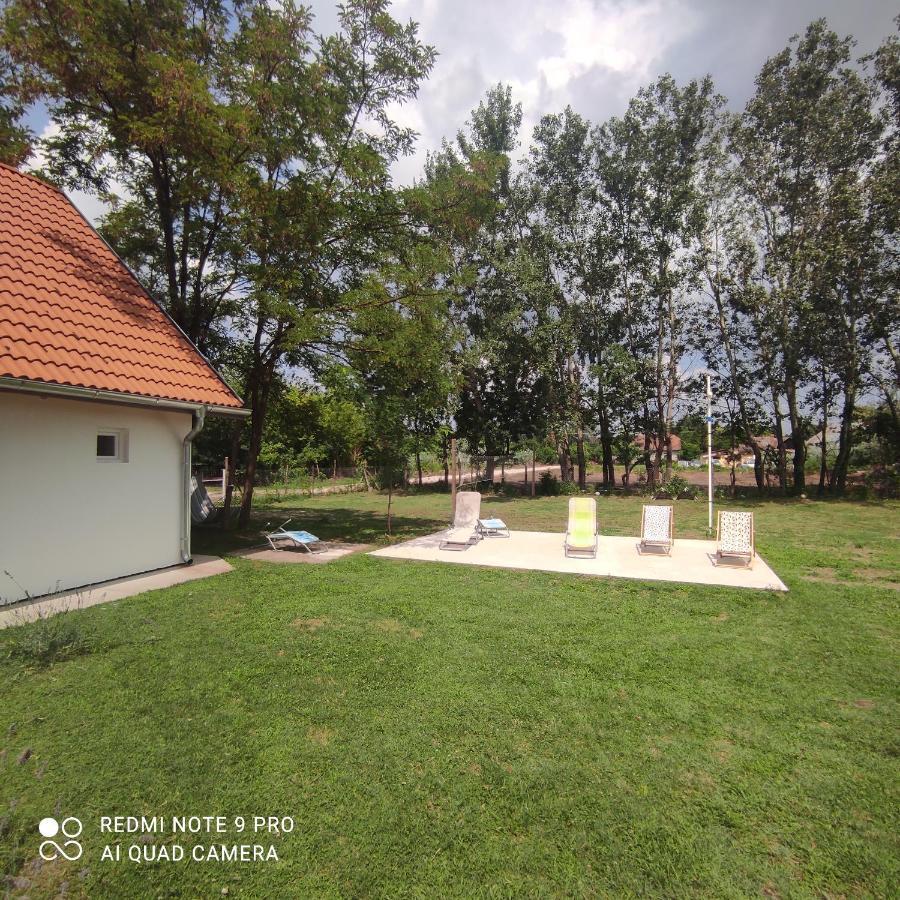Mirella Rooms Palić Exterior foto